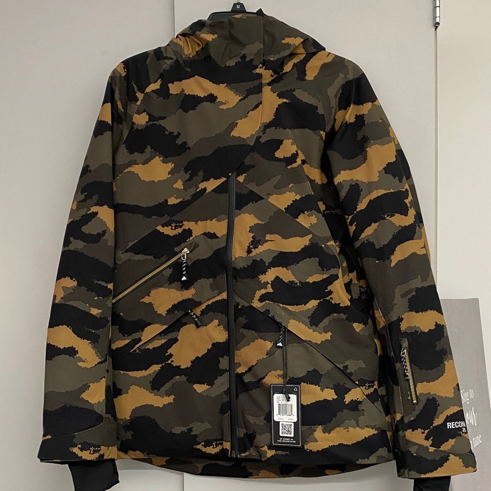 Strafe Women's Camouflage Ski Jacket Size Medium